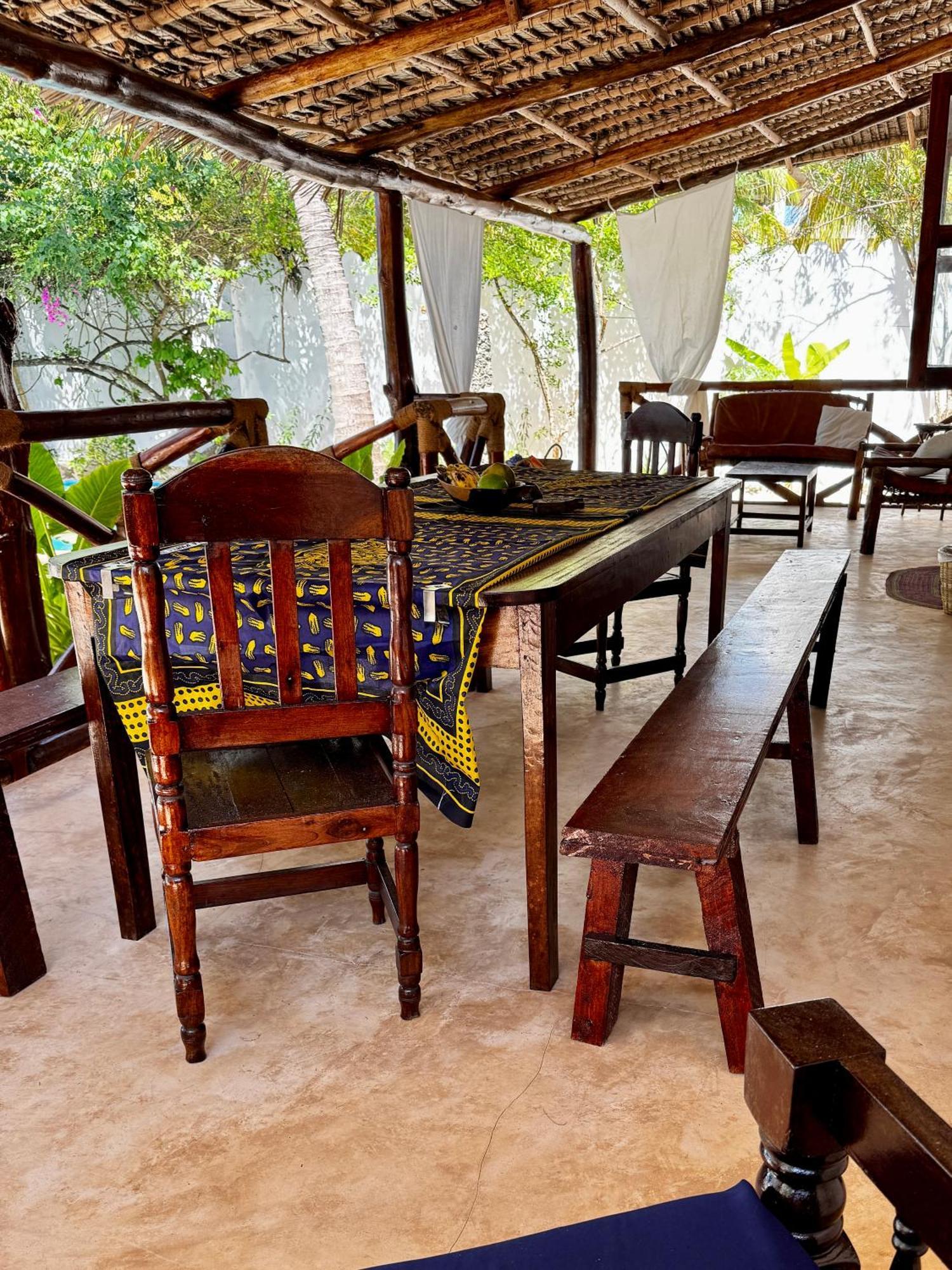 Villa Kipara - On The - Private Pool & Jacuzzi Pwani Mchangani