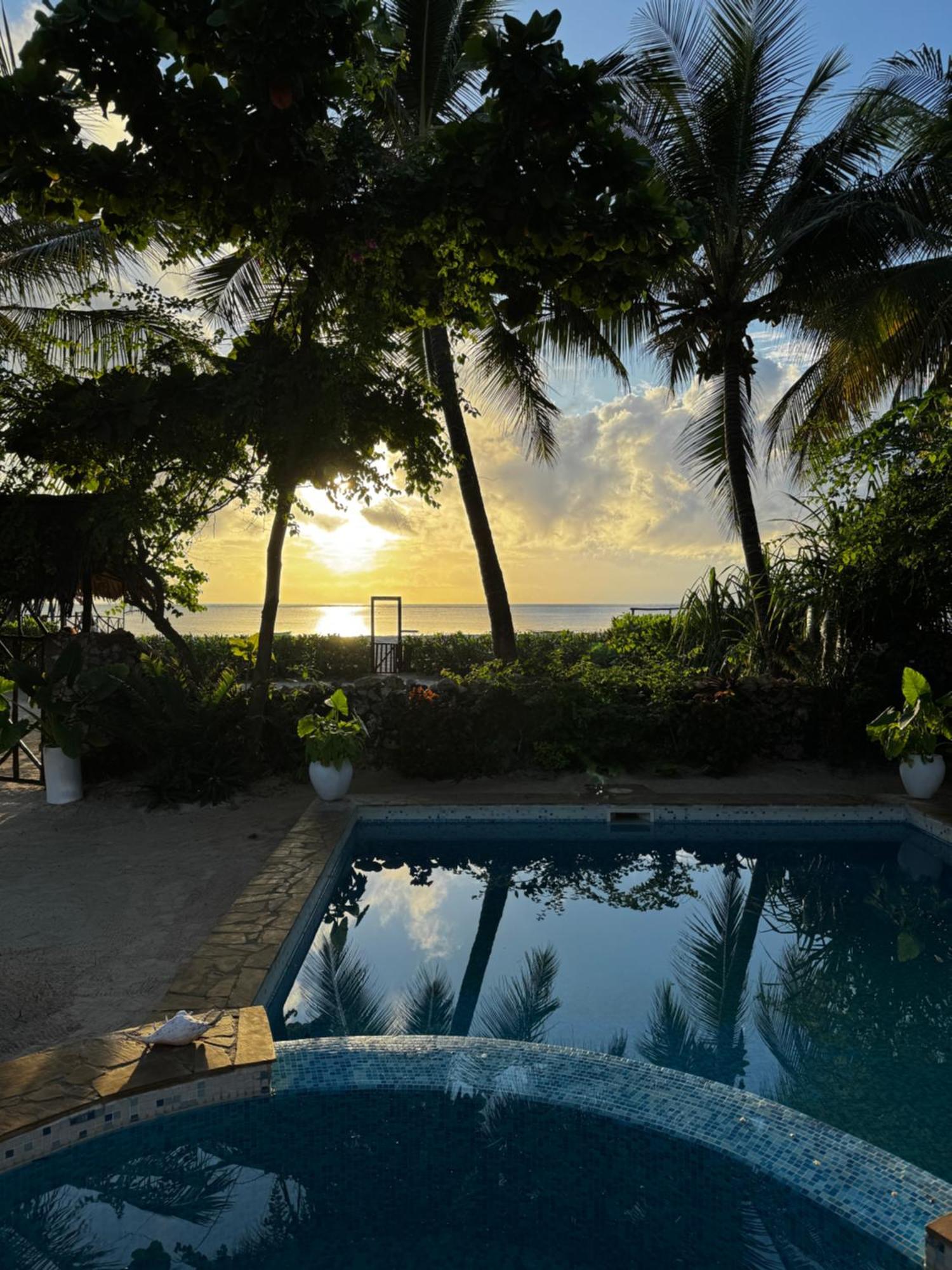 Kipara - On The - Private Pool & Jacuzzi Villa Pwani Mchangani